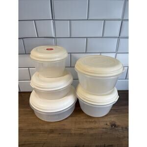 5 Rubbermaid Servin Saver Round 2,3, & 4 Storage Container Almond Lids